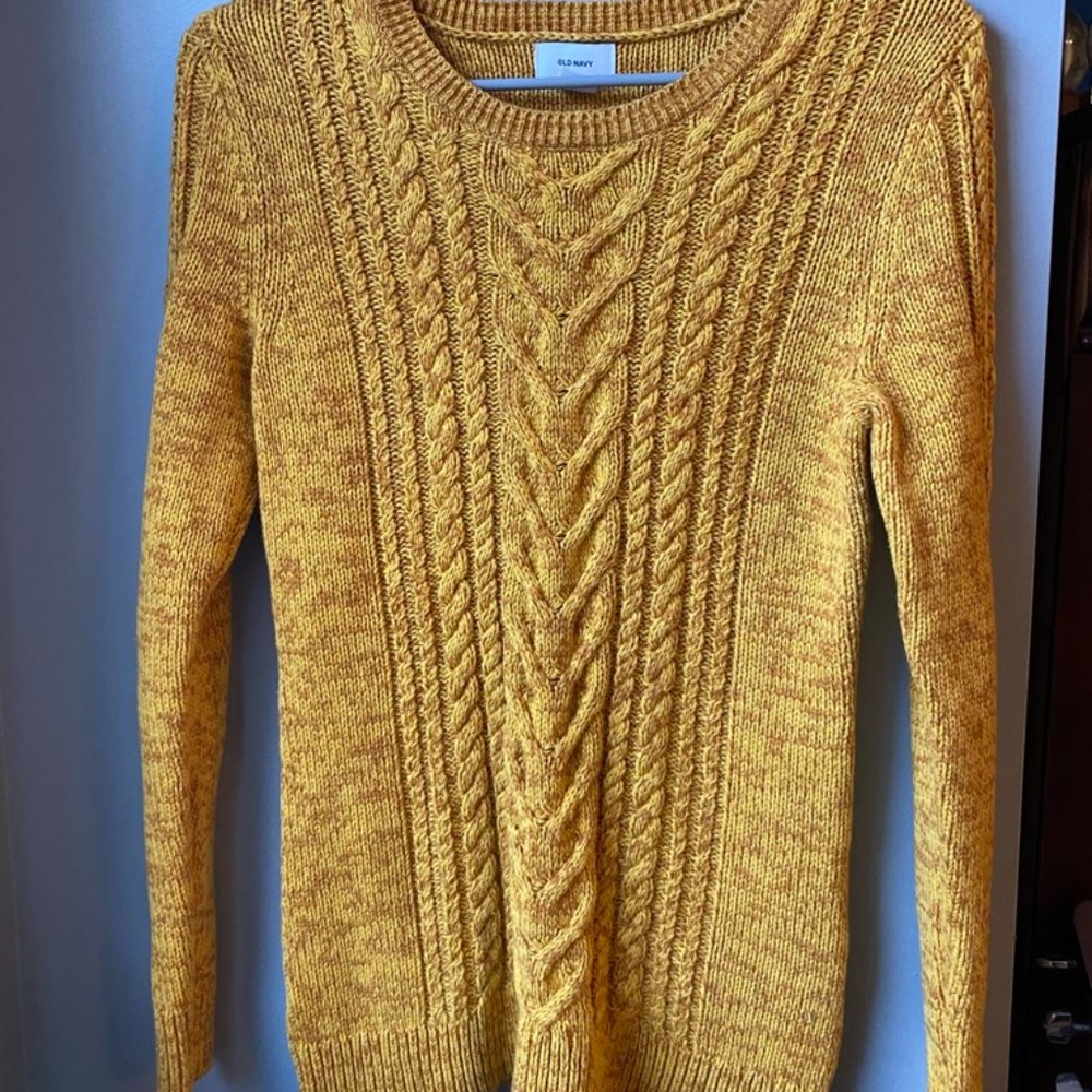 Old Navy Sweater
